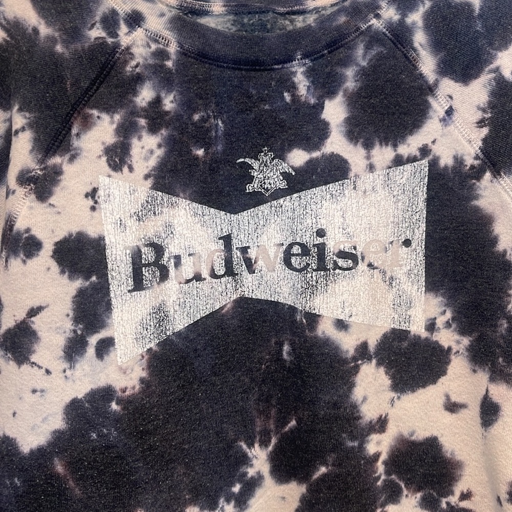 Budweiser Sweater - Picture 2 of 2
